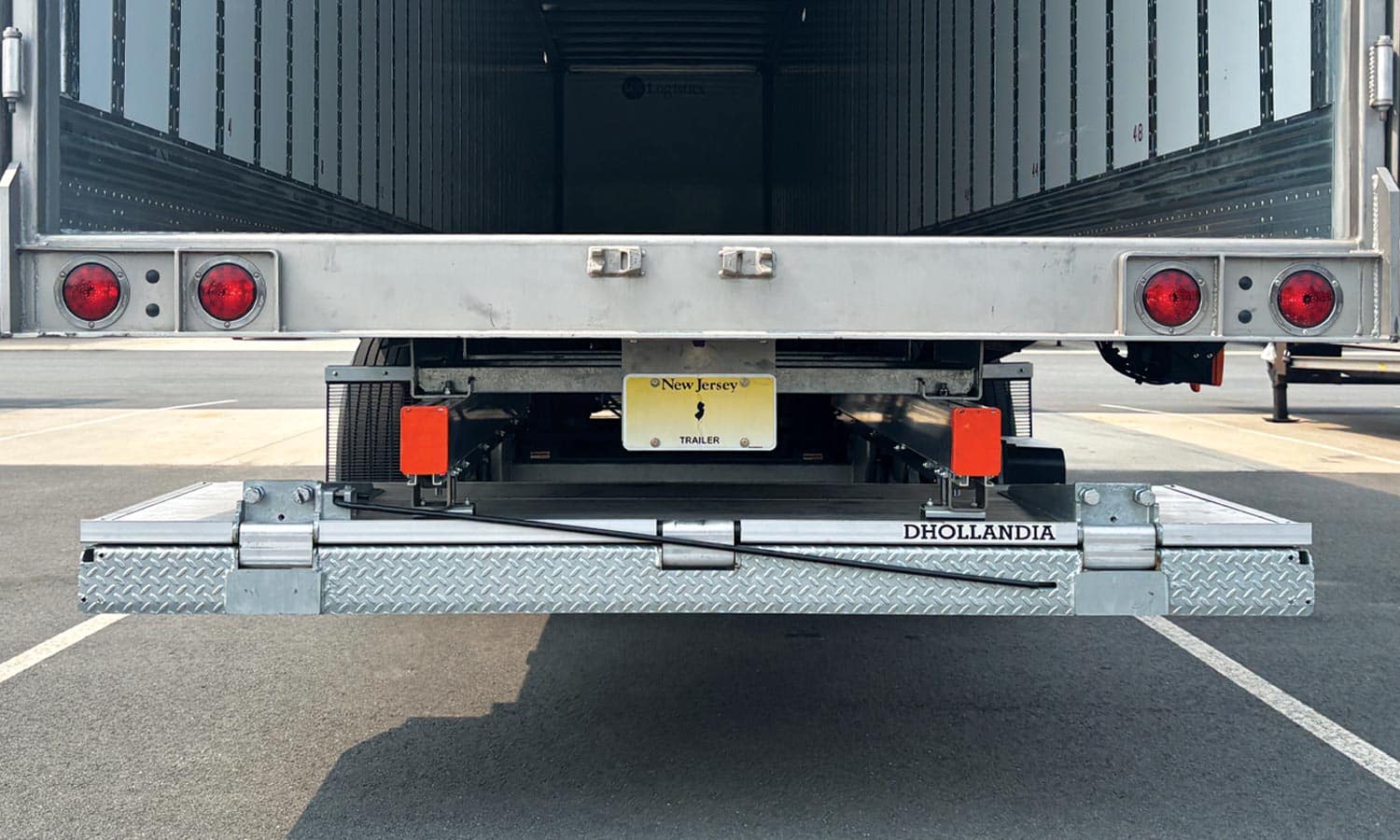 MX Logistics Blog Liftgate Service 14